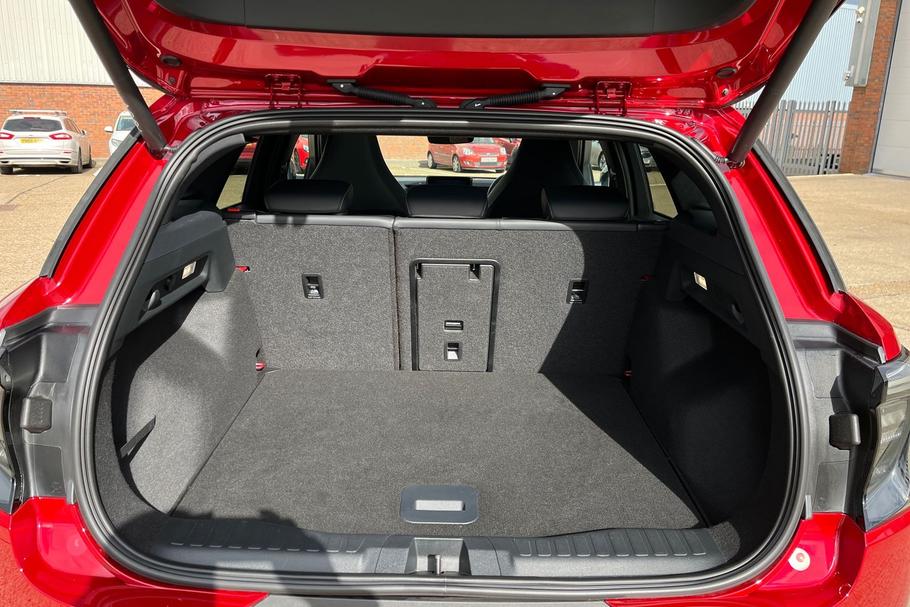 Used Ford EXPLORER 21