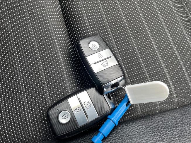 KIA Rio Photo 54