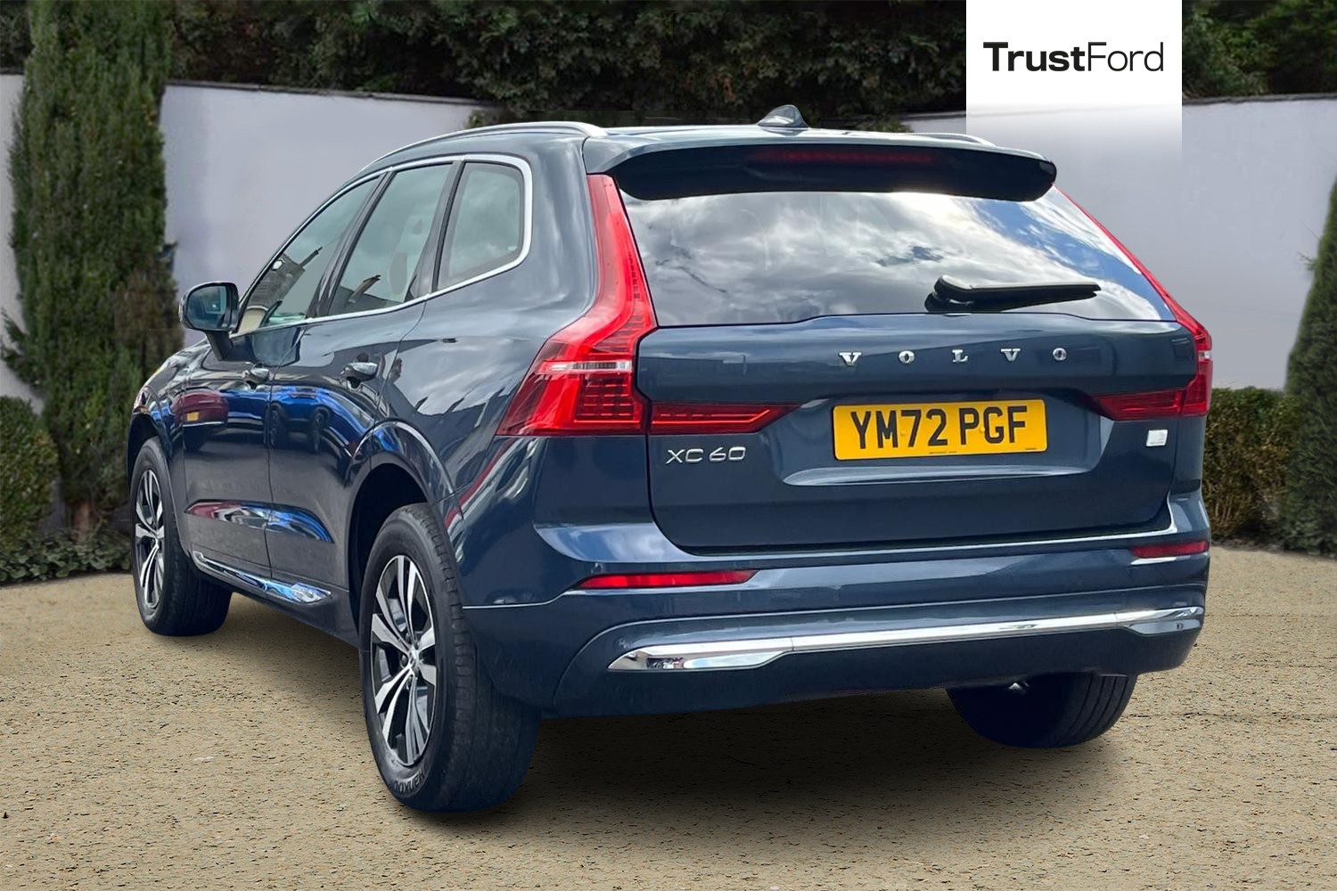 Volvo XC60 Photo 1