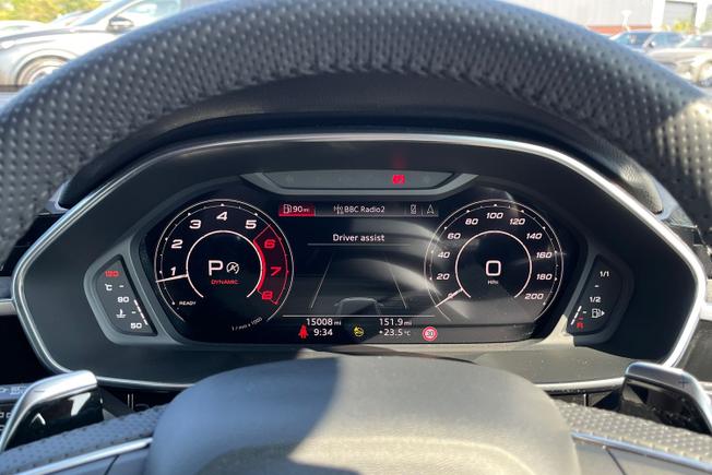 Audi RS Q3 Photo 15