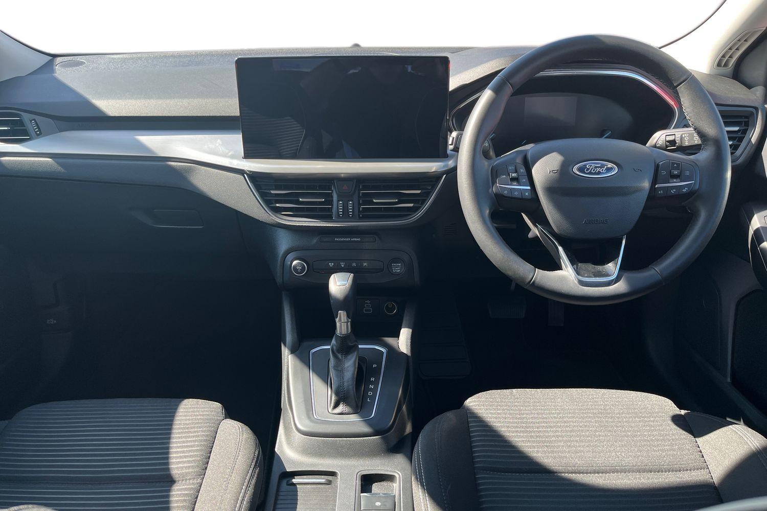 Ford Focus Photo 9