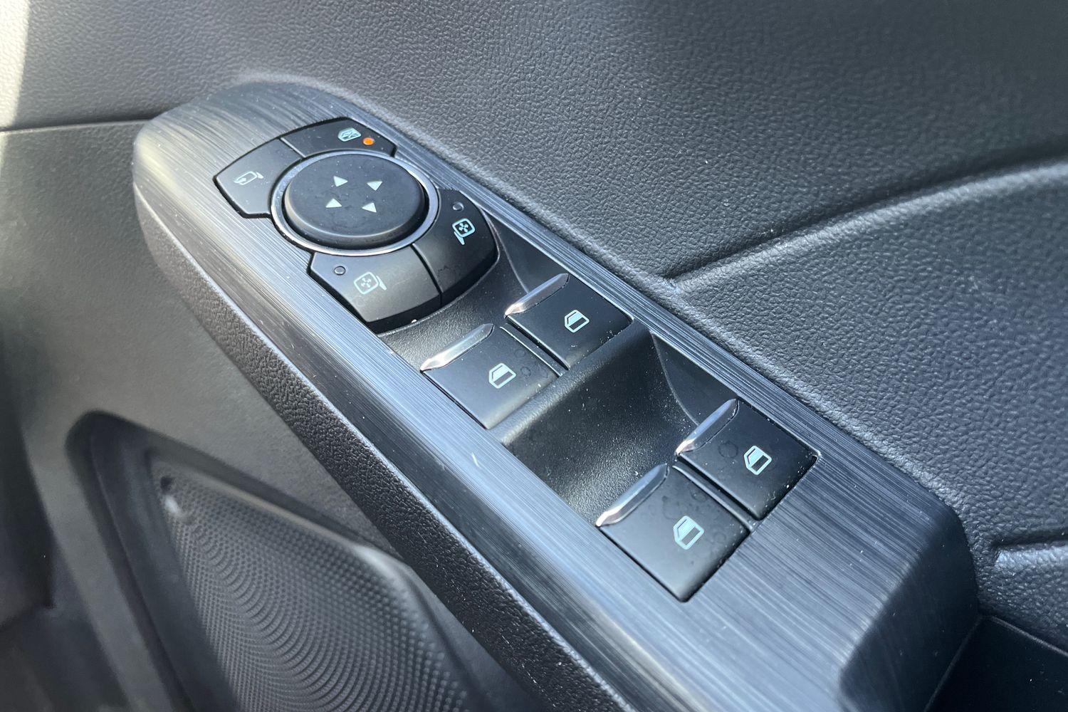 Ford KUGA Photo 15