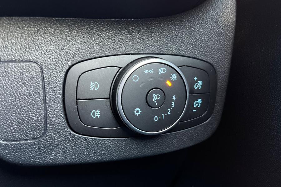 Ford PUMA Photo autoimg-7efff459ecf51587f31e0febb47b9cb6d713901b.jpg