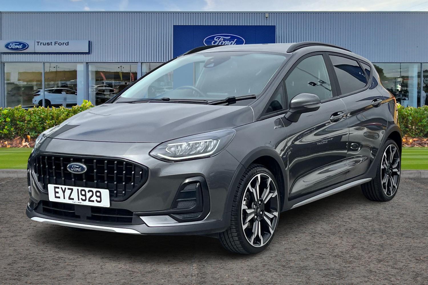 Ford FIESTA Photo 4