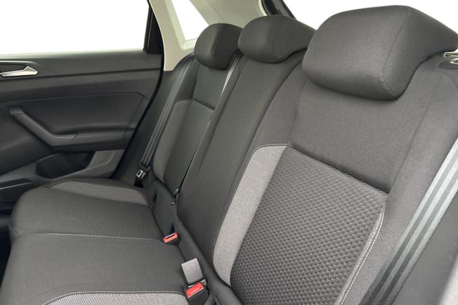 VOLKSWAGEN Polo Photo 9