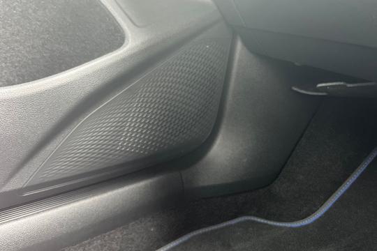 Volkswagen Golf Photo autoimg-7f110b8bdb2493b38ac13e8c466b784688397110.jpg