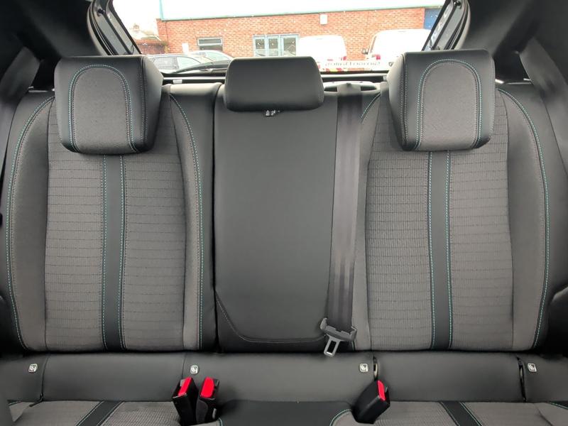 Used Peugeot E-208 YA70HHM 29