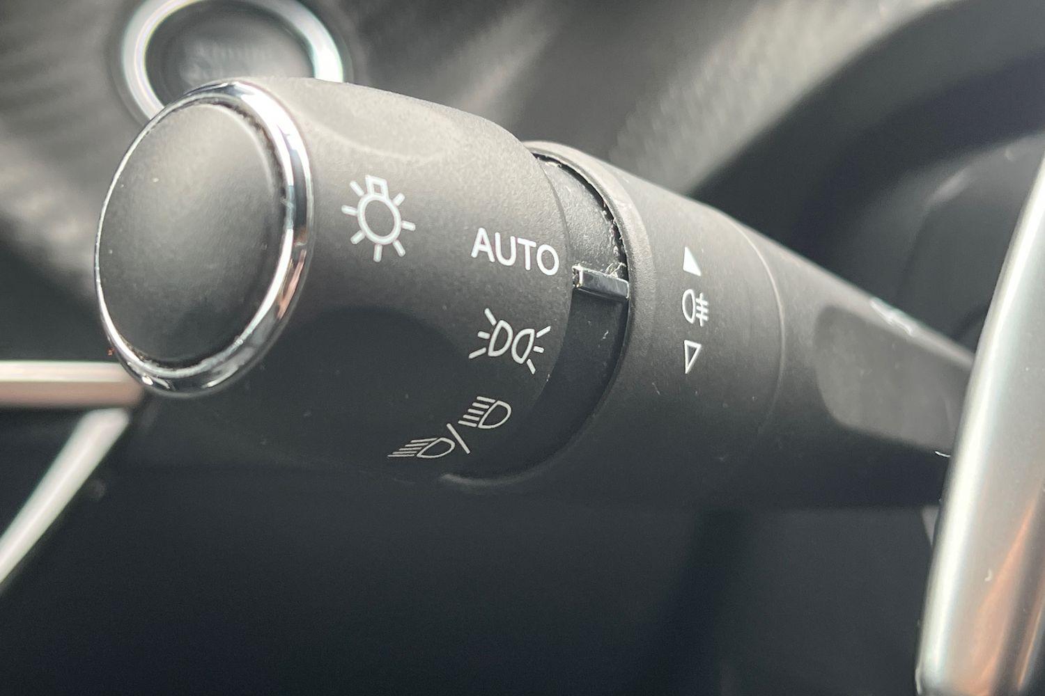 Peugeot 2008 Photo 13