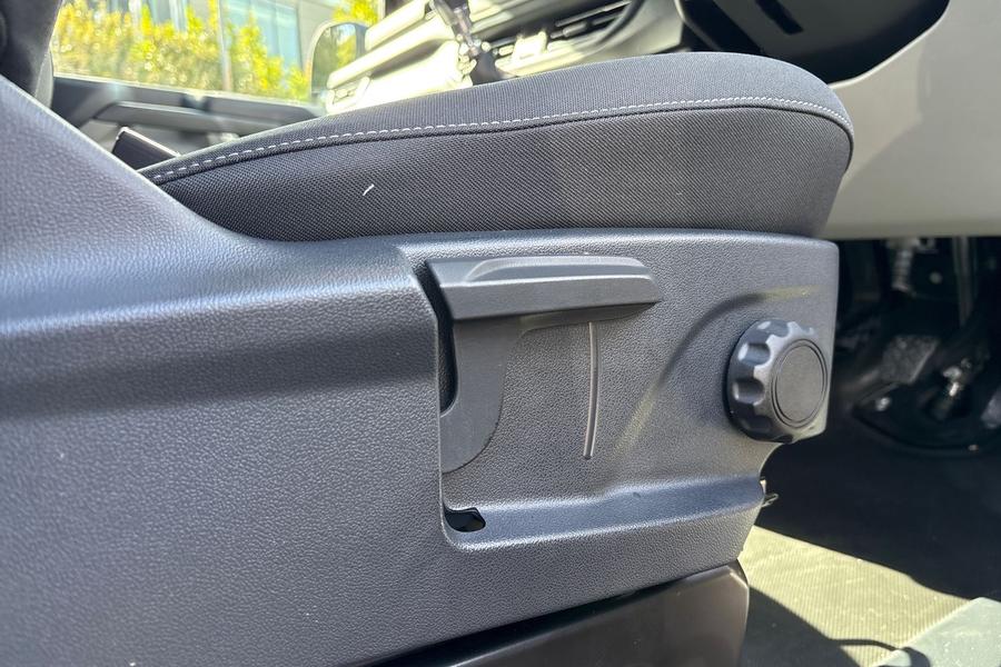 Ford TRANSIT CUSTOM Photo autoimg-7f17b7201199b94f53e848924837b666f9316dd2.jpg