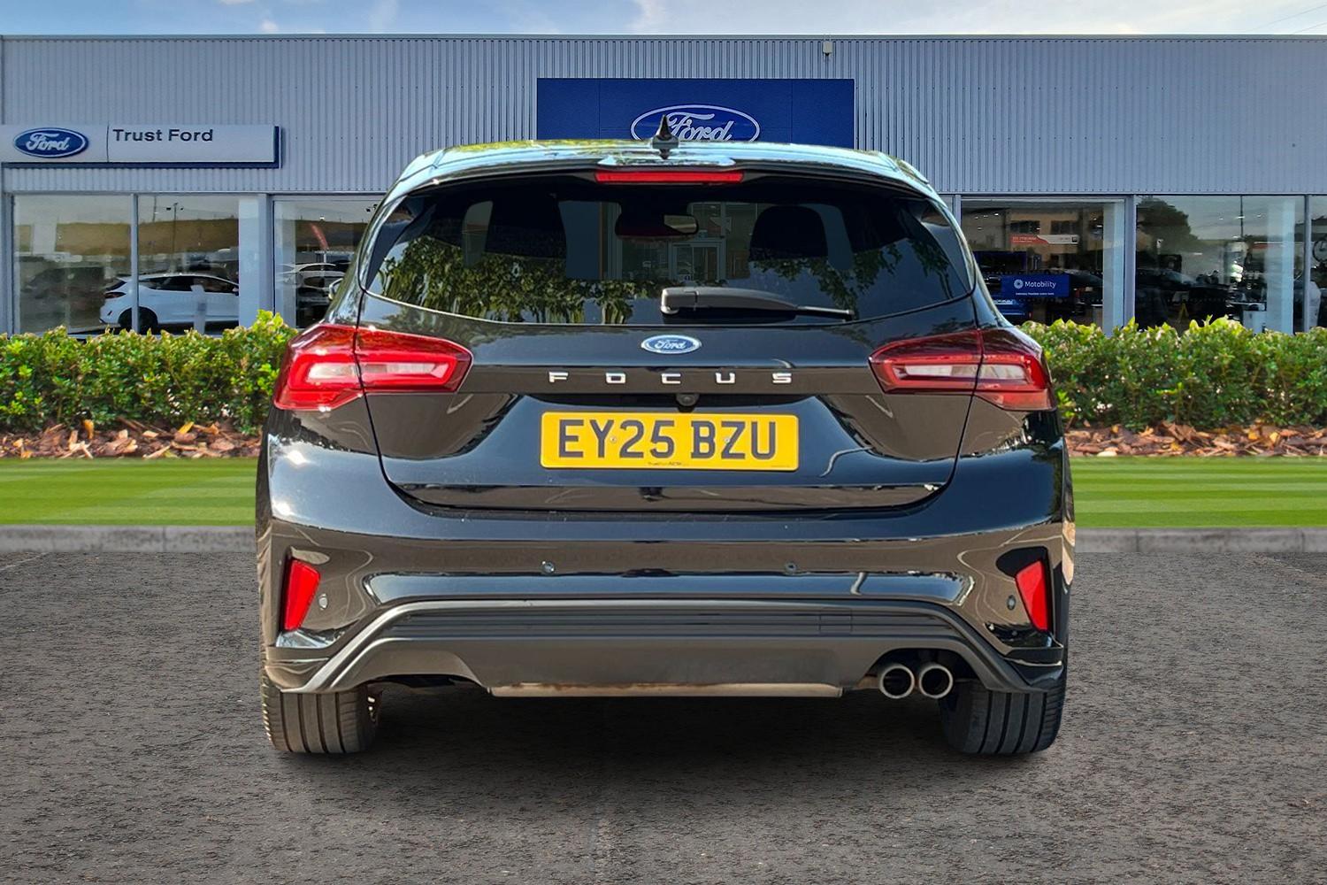 Ford Focus Photo 6