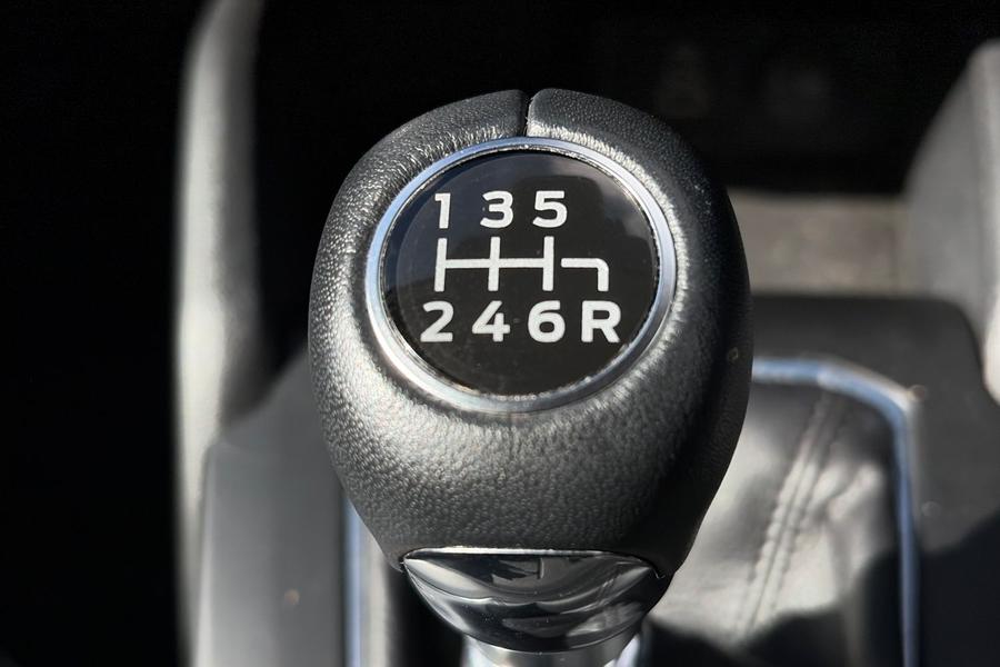 Ford Focus Photo autoimg-7f1965526bcef639b2deae92ca81849291f5c301.jpg