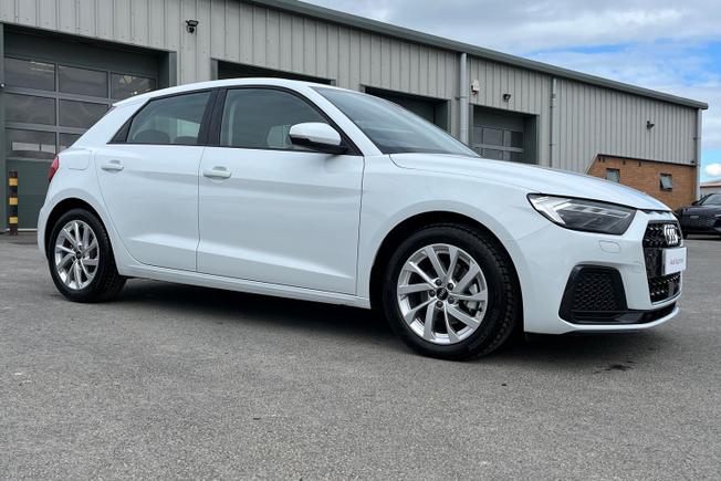 AUDI A1 Photo 23