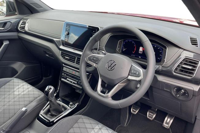 VOLKSWAGEN T-Cross Photo 6