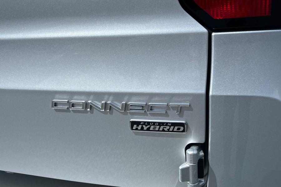 Ford TRANSIT CONNECT Photo autoimg-7f1f15b59f1a3caa8327c10c37bdc6e0f2ec8e1d.jpg