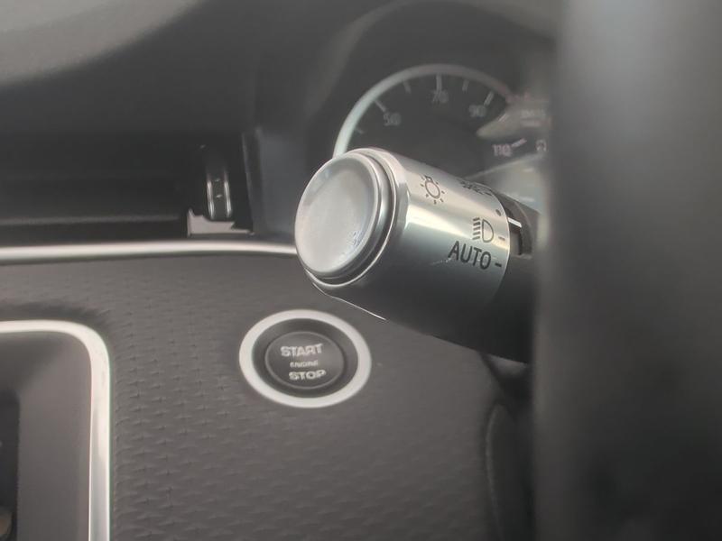 Used Land Rover Range Rover Evoque NA70XHJ 24
