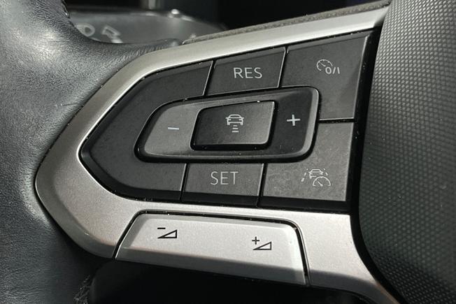 VOLKSWAGEN Polo Photo 16
