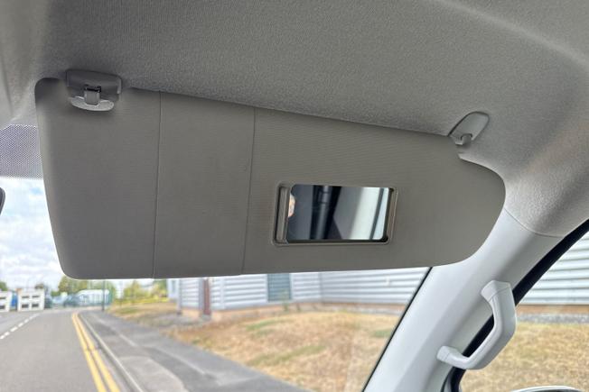 Volkswagen Transporter Photo 45
