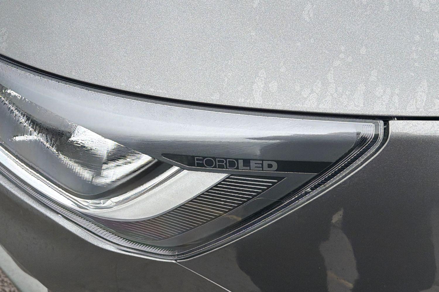 Ford FOCUS Photo 23