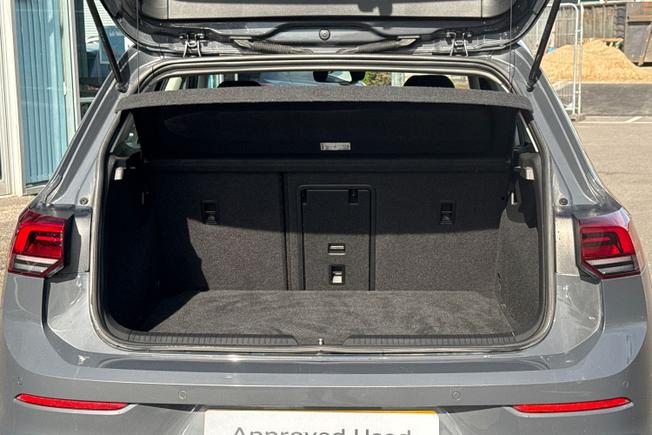 VOLKSWAGEN Golf Photo 12