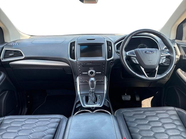 FORD Edge Photo 10