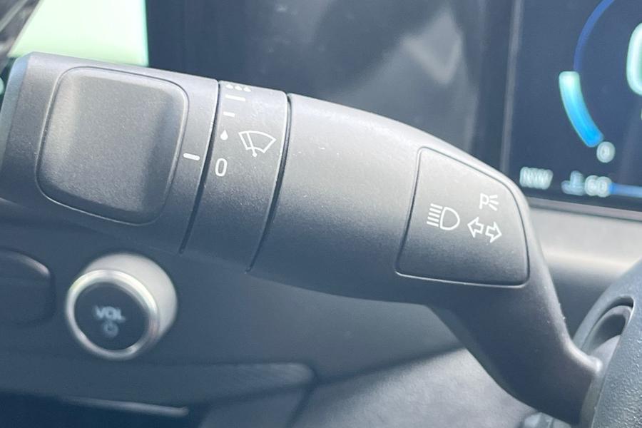 Ford TRANSIT CUSTOM Photo autoimg-7f2e65bd94249fd8d6d1e311aa2b2656b1893fa5.jpg
