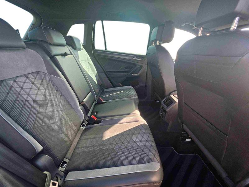 Used Volkswagen Tiguan WU73RUW 17