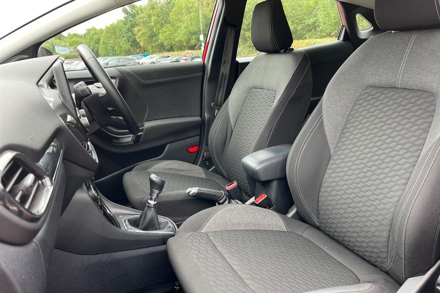 Ford PUMA Photo autoimg-7f32d7f18209a2d26d524a826797e6daf993ecdd.jpg