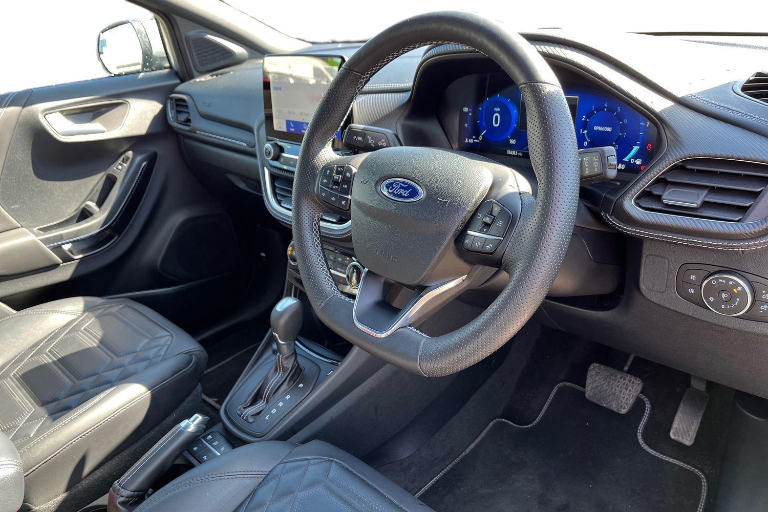 Ford PUMA Photo 8