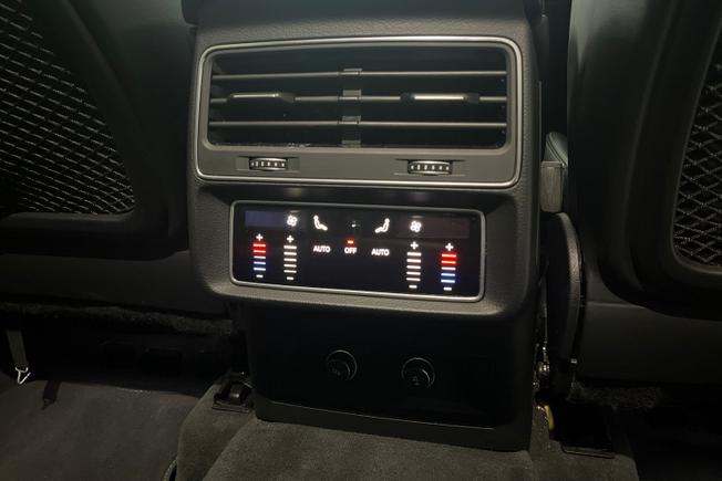 AUDI Sq8 Photo 28