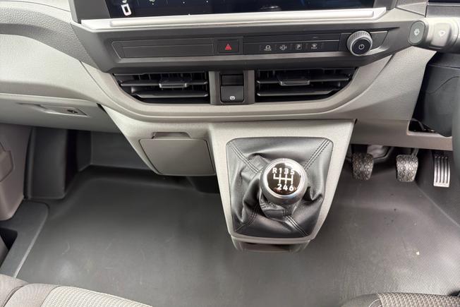 VOLKSWAGEN Transporter Photo 41