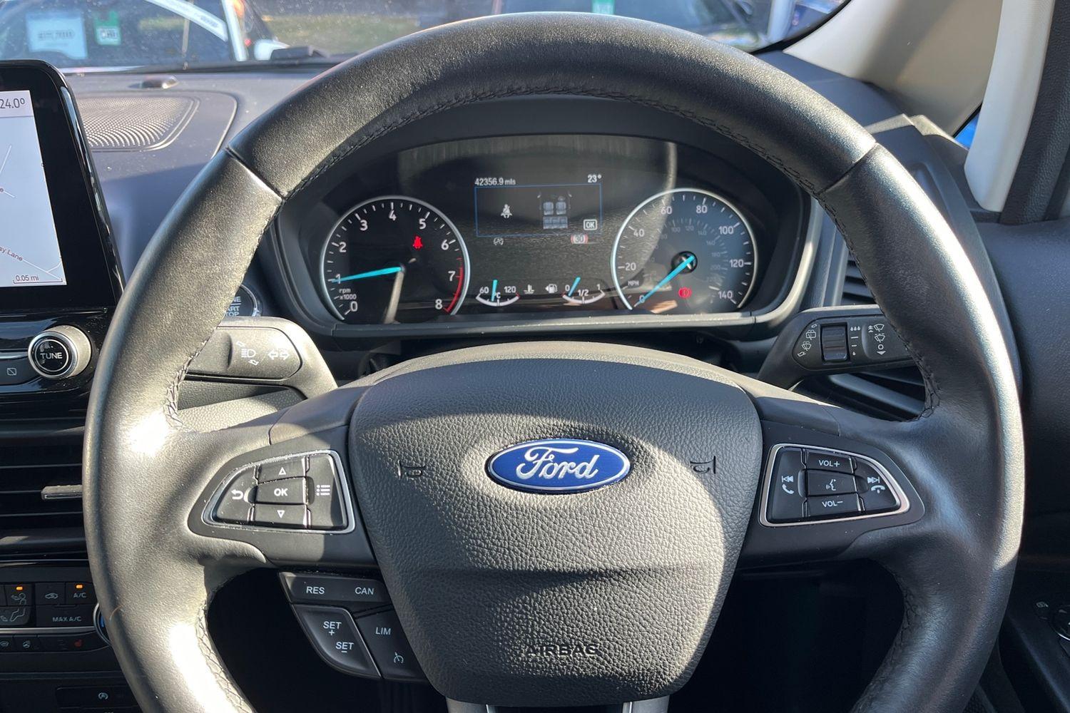 Ford ECOSPORT Photo 11