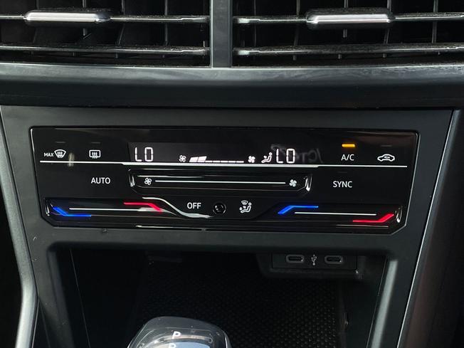 VOLKSWAGEN Polo Photo 44