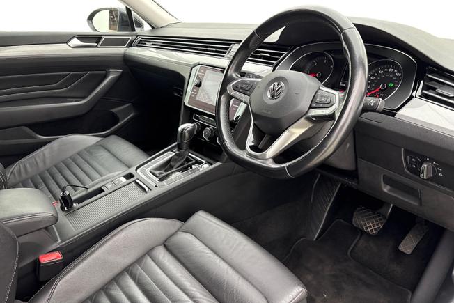 Volkswagen Passat Photo 6
