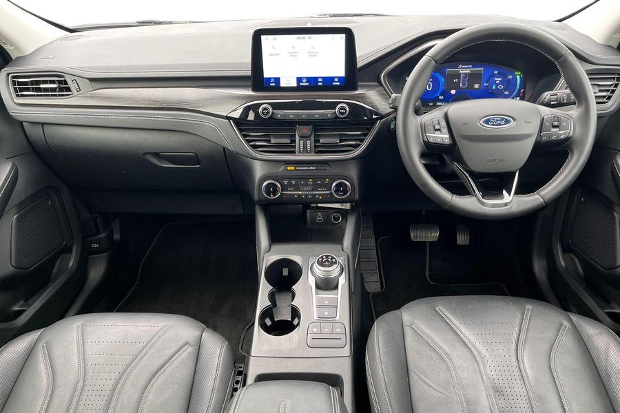 Ford Kuga Photo autoimg-7f3fb523eeb94fe522da0ad206df1b035329e08e.jpg