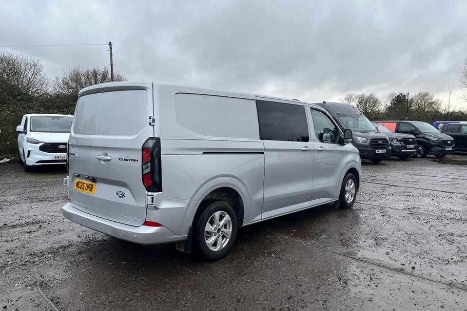 Used Ford TRANSIT CUSTOM WO25URR 27