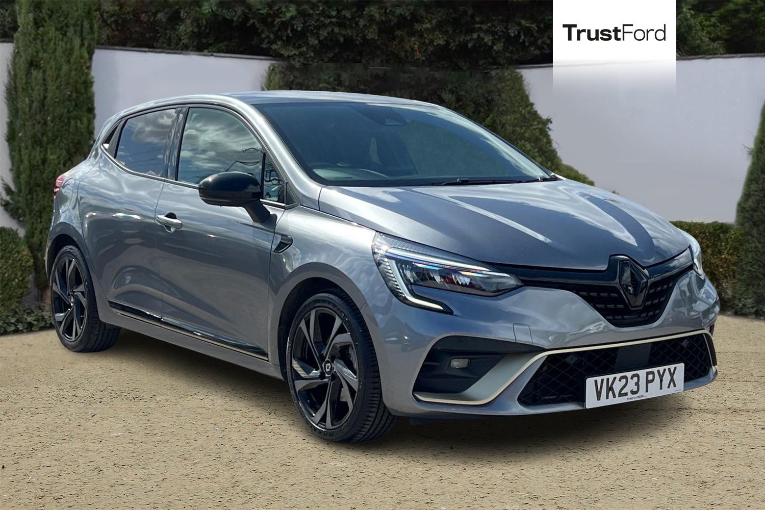 Renault CLIO Photo 0