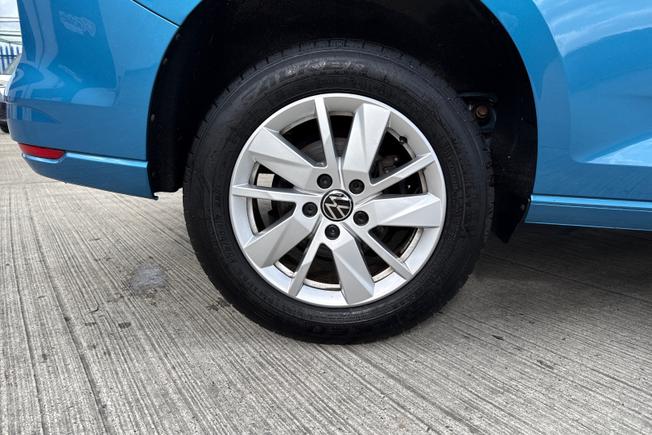 VOLKSWAGEN Caddy Photo 5