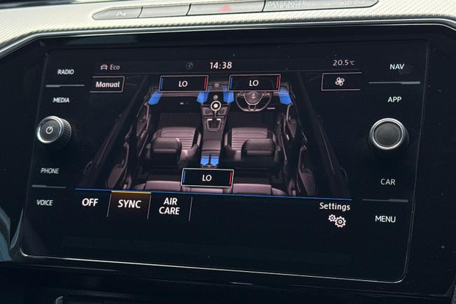VOLKSWAGEN Arteon Photo 31