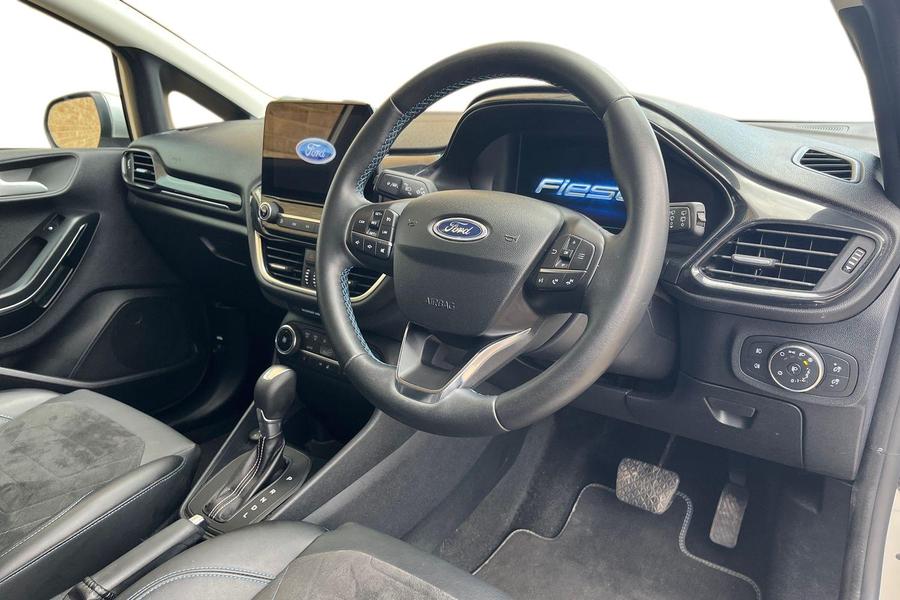 Ford FIESTA Photo autoimg-7f4a03cc6a51c9c8129a392b86a64eeb7faade13.jpg