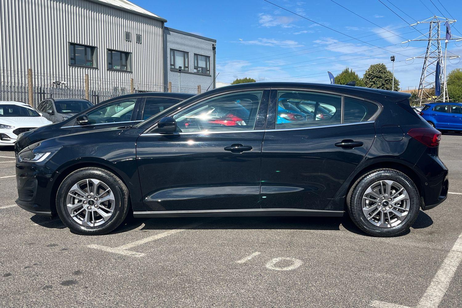 Ford Focus Photo 23