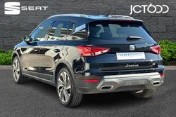 SEAT Arona Photo 3