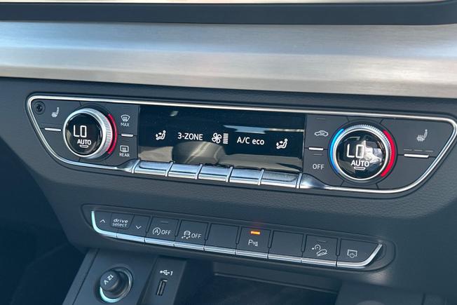 AUDI Q5 Photo 47