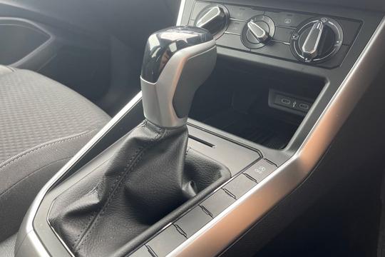 Volkswagen Polo Photo autoimg-7f53f8d45b11bba665c976f8658a12aff2f8f698.jpg