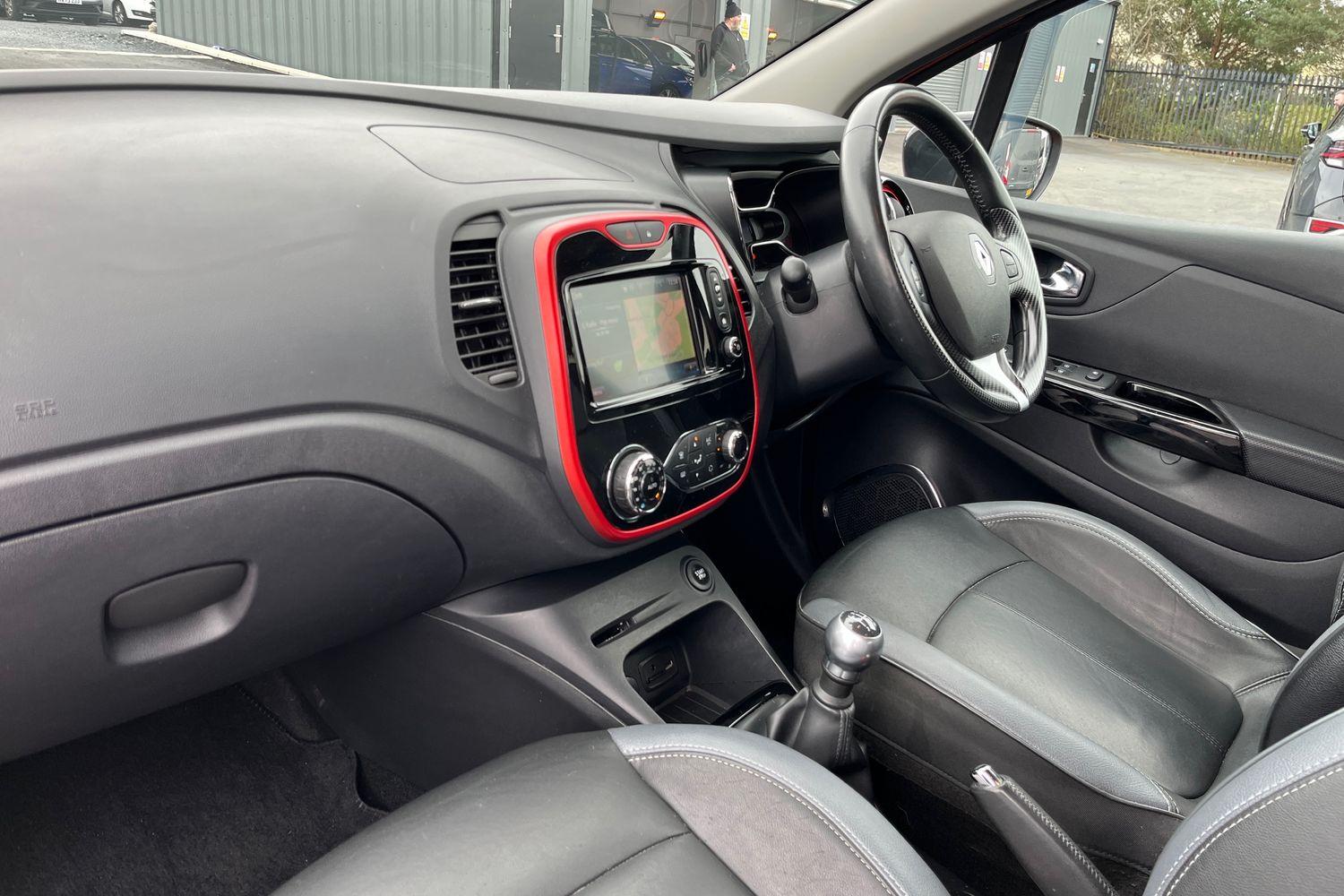Renault CAPTUR Photo 17