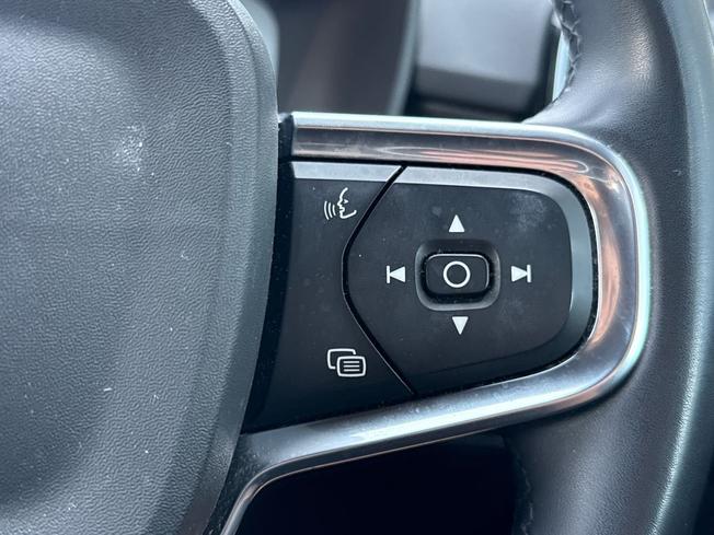 VOLVO Xc40 Photo 17