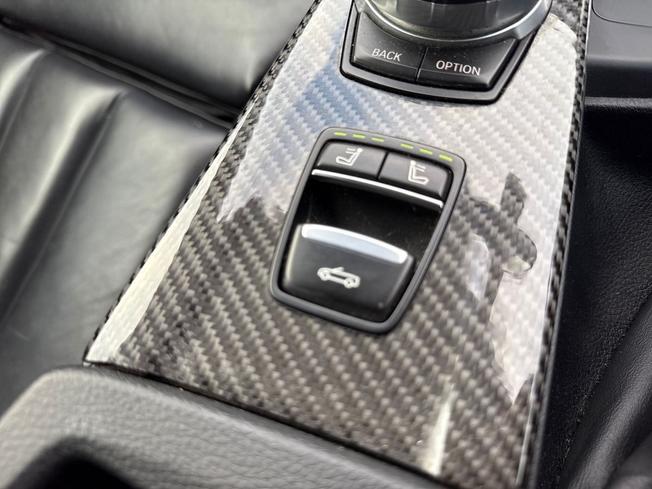 BMW M4 Photo 42