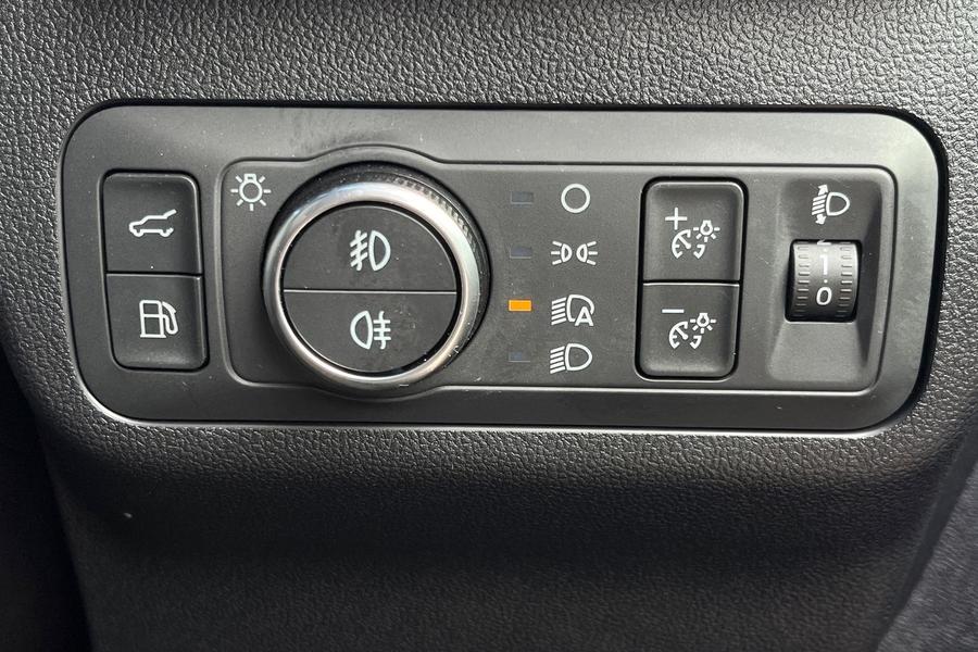 Ford KUGA Photo autoimg-7f66ad0cca288abbed0d3e5238620f2ee29b47f1.jpg