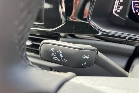 Volkswagen T-roc Photo autoimg-7f6746d15c204ed4069357a030cb6cdf22e00ece.jpg