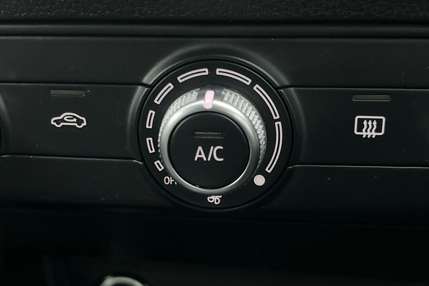 Audi Q2 Photo 33