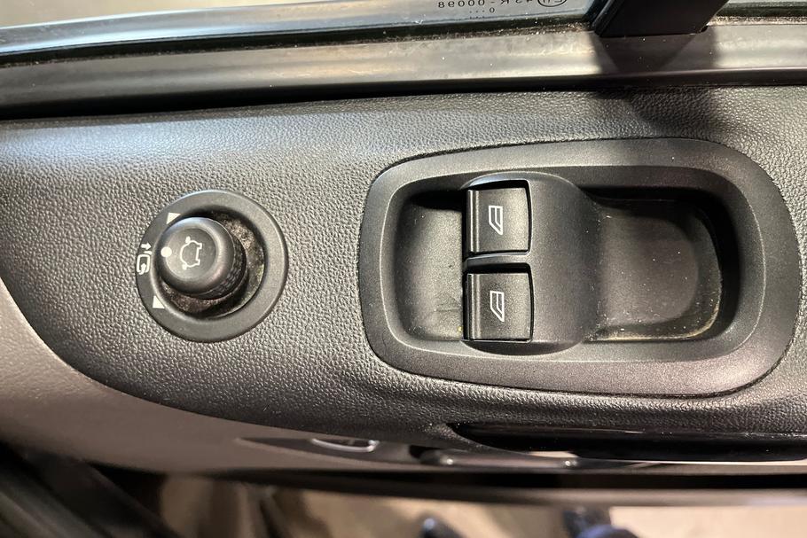 Used Ford TRANSIT CUSTOM WP70GVX 24